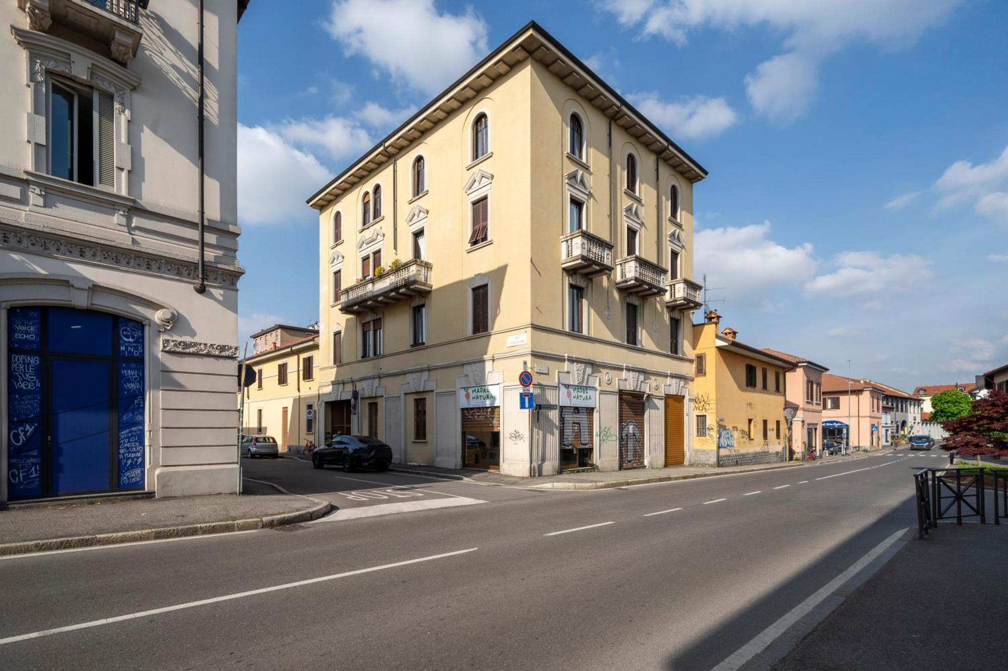 Appartamento Monza Esterno foto